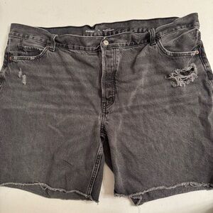 Old Navy High Rise Slouchy Straight Shorts | 22